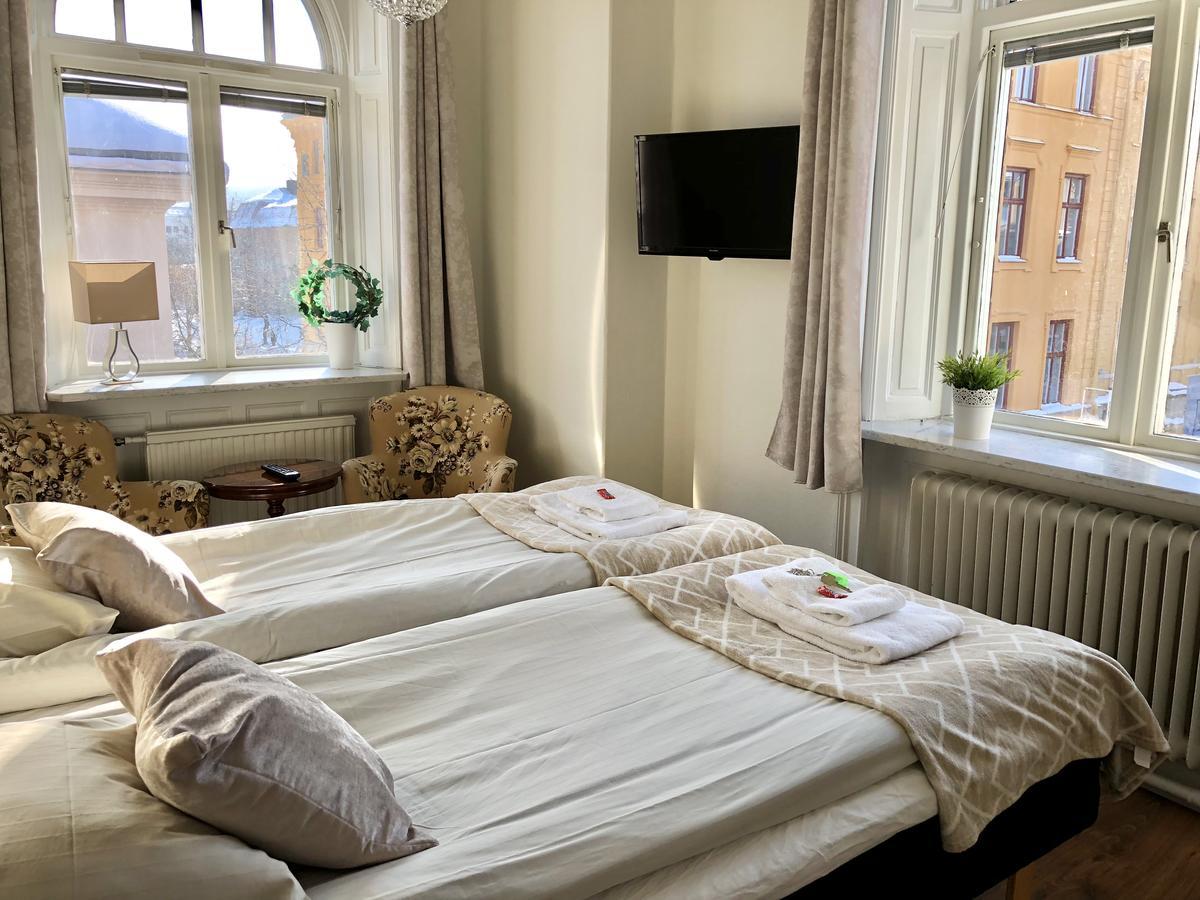 Jaernvaegshotellet Gävle Zewnętrze zdjęcie