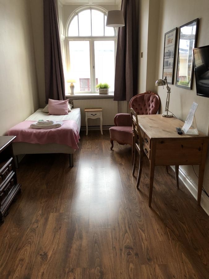 Jaernvaegshotellet Gävle Zewnętrze zdjęcie