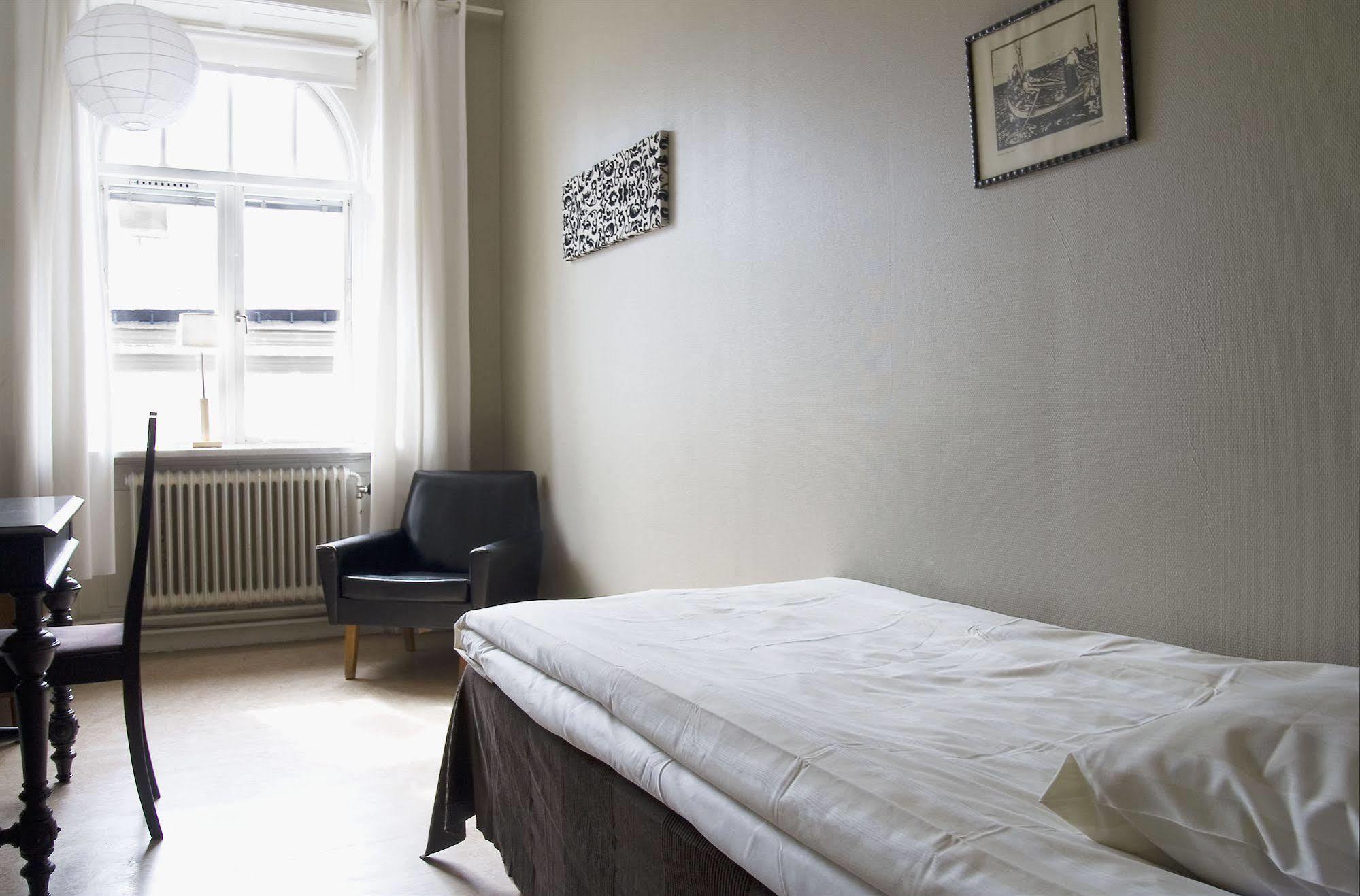 Jaernvaegshotellet Gävle Zewnętrze zdjęcie
