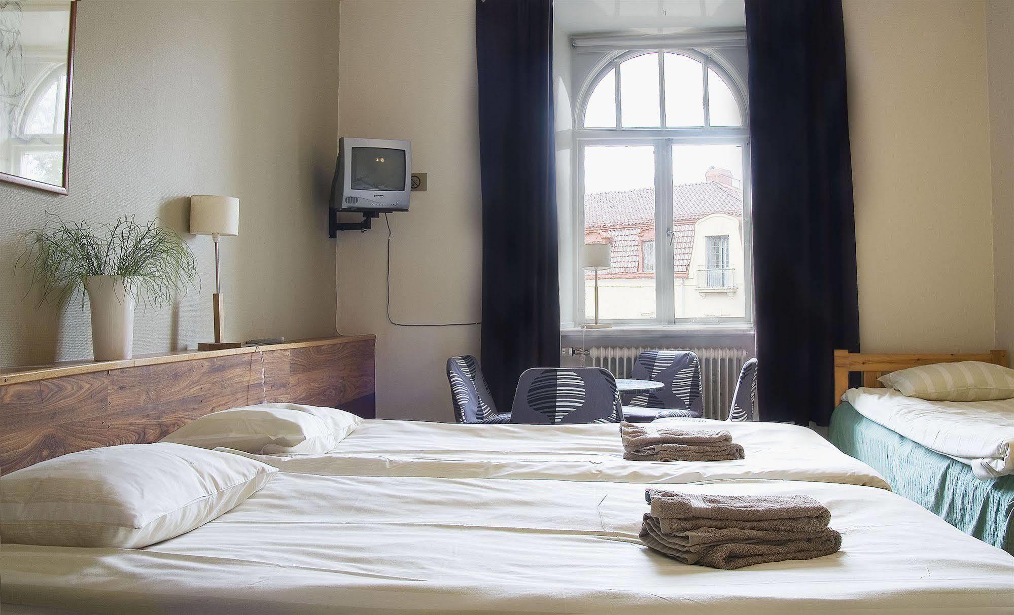 Jaernvaegshotellet Gävle Zewnętrze zdjęcie